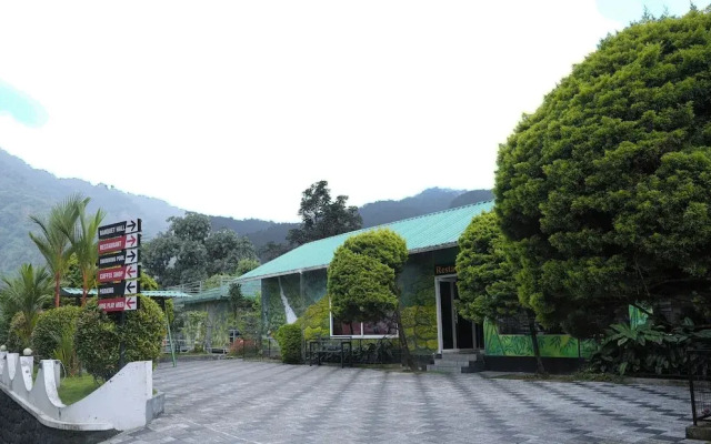 Misty Garden Resorts