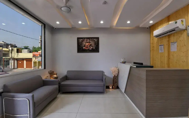 Hotel Admire Inn By F9 Hotels