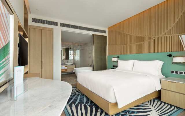 Hilton Garden Inn Sanya