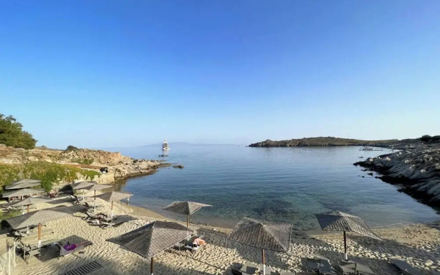 Deep Blue Suite Mykonos