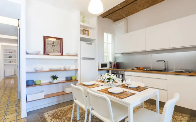 Montaber Apartments - Gracia Torrijos