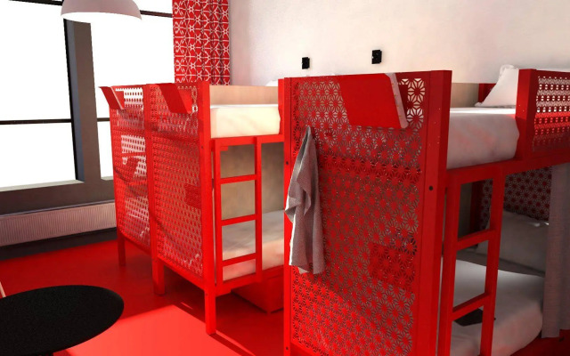 WOW Hostel Amsterdam