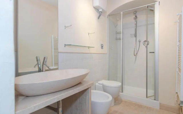 RARE: 110m² climatisés avec terrasse. 2 Chambres