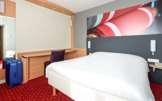 ibis Cholet