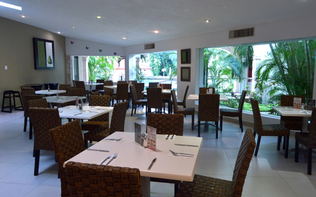 Adhara Hacienda Cancun