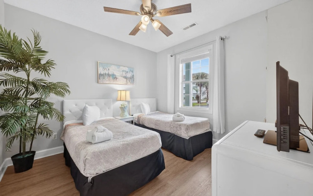 Magnolia Place 4661-101 2 Bedroom Condo