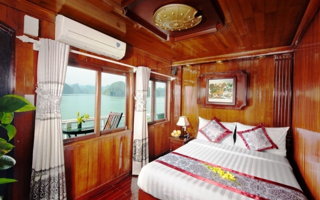 Scorpion Cruise – Guest Rooms – Ha Long