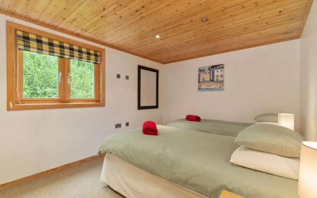 Everwyn Lodge - Luxury Lodge With Hot Tub