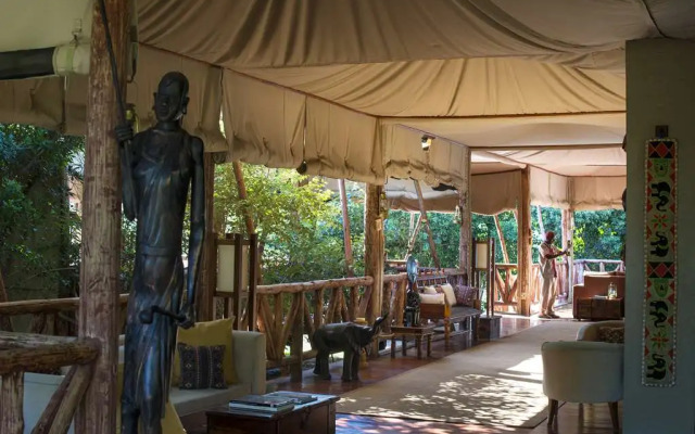Neptune Mara Rianta Luxury Camp
