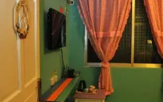 Yangshuo Sloth Coffee Guesthouse