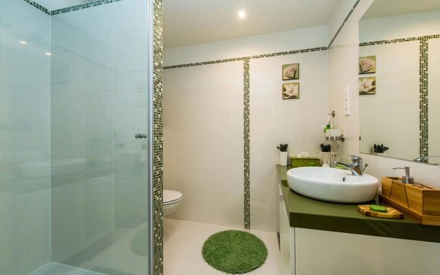 Green Pearl Apartment