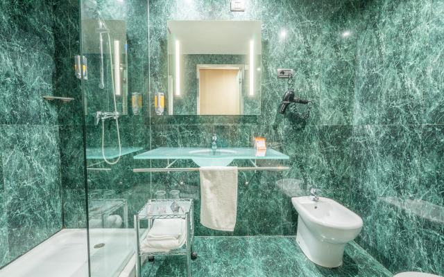 B&B Hotel Granada Estación