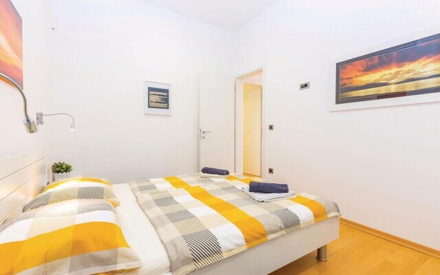 Awesome Home in Crikvenica With Wifi and 2 Bedrooms