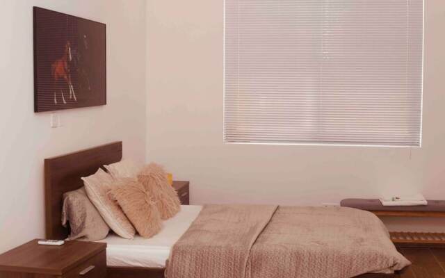 Immaculate 2-bed Apartment at Pamv Estates Apt2