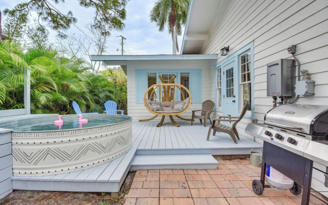 Private Pool & Yard: Dog-friendly Bradenton Home