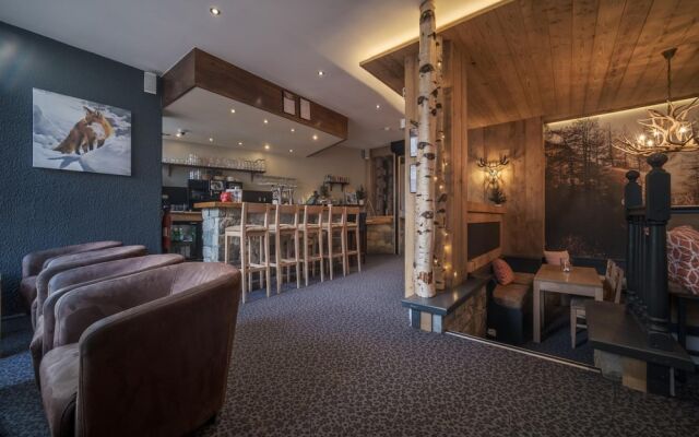 Curling Hôtel & Bar