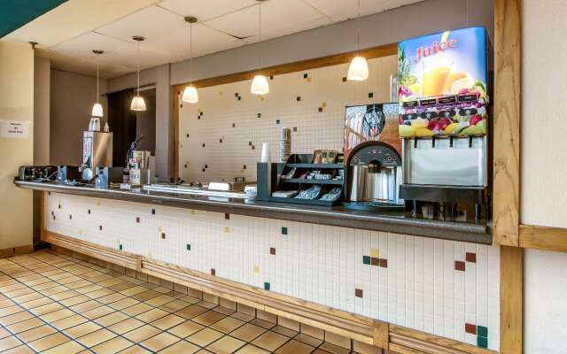 Clarion Hotel Jackson Northwest