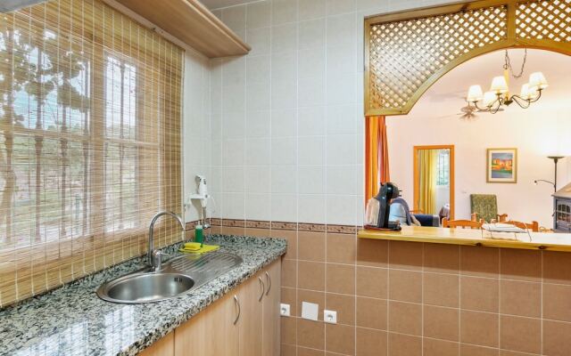 Peaceful Apartment in Alcaucín With Garden