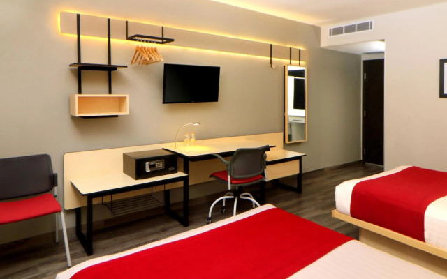 City Express Plus by Marriott Puerto Vallarta