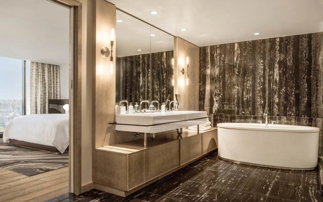 JW Marriott Parq Vancouver