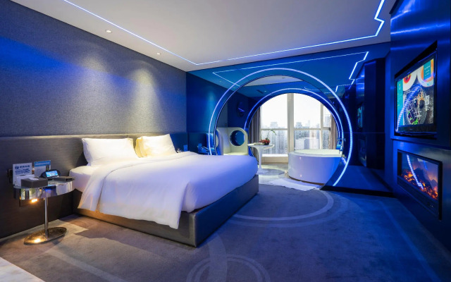 Modern Classic Hotel