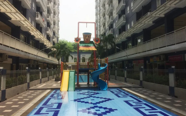 Azalea Suites Cikarang Studio Apartment with Bathtub