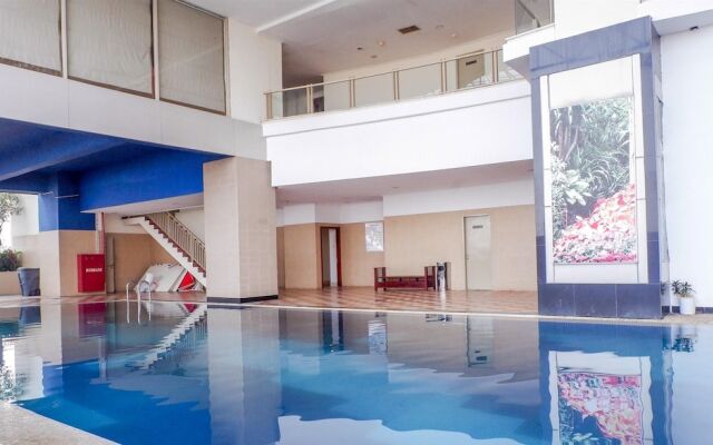 Spacious Apartment @ Mangga Dua Residence near ITC Mall