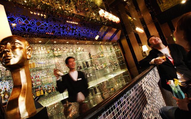 Holiday Inn West & East Century City