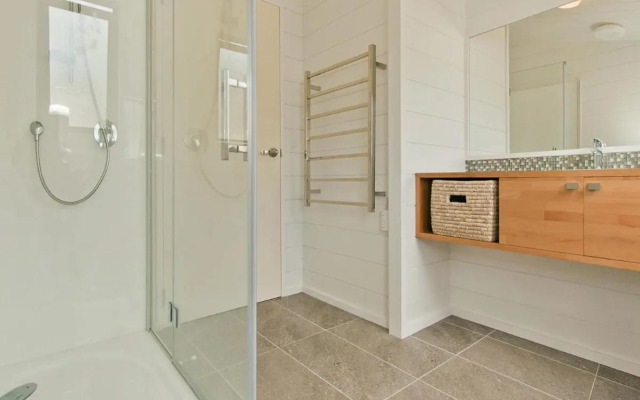 Pretty in Pauanui - Pauanui Holiday Home