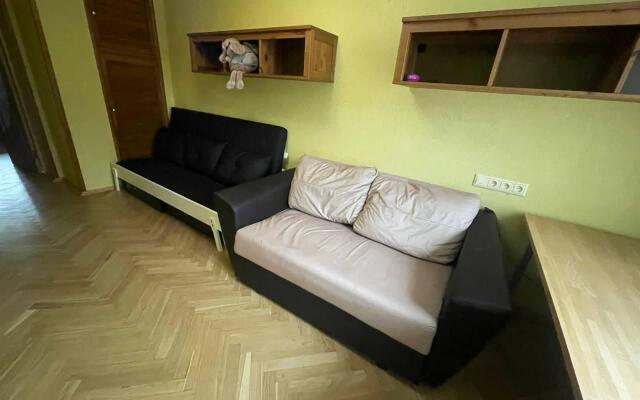 Moment House on Zhukovsky Street