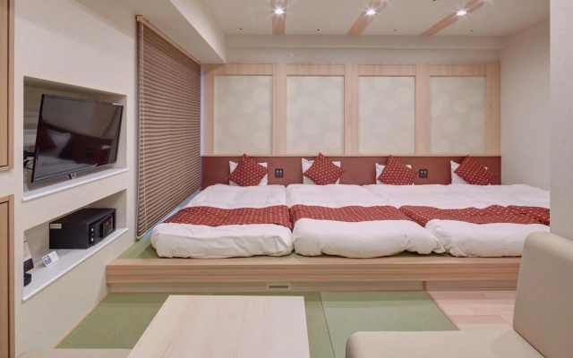 Hotel Amaterrace Yosuga – Guest Rooms – Osaka