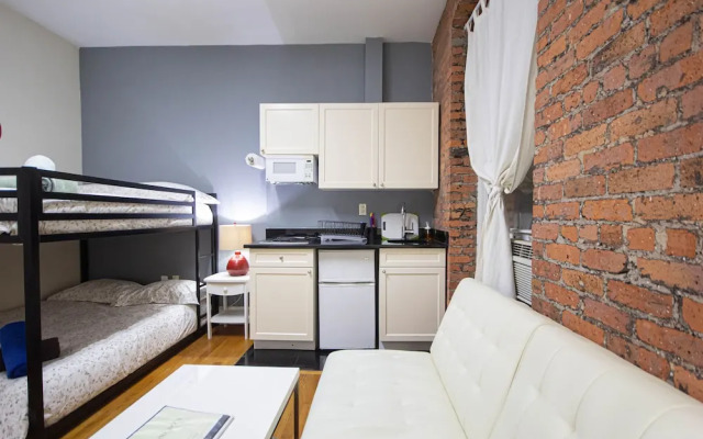 Macy Empire Apartments