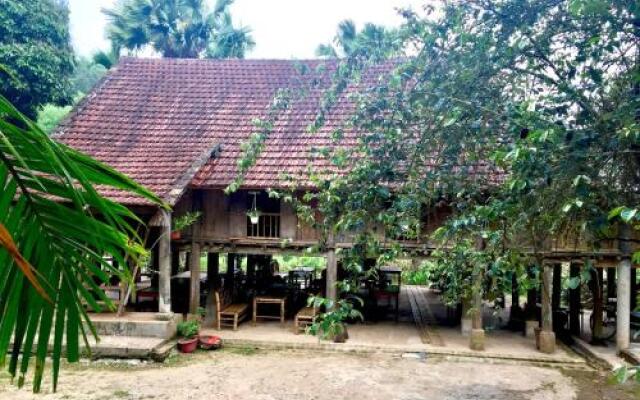 Muong Bi Homestay