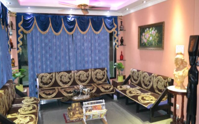 Reba Beach Resort - Hostel