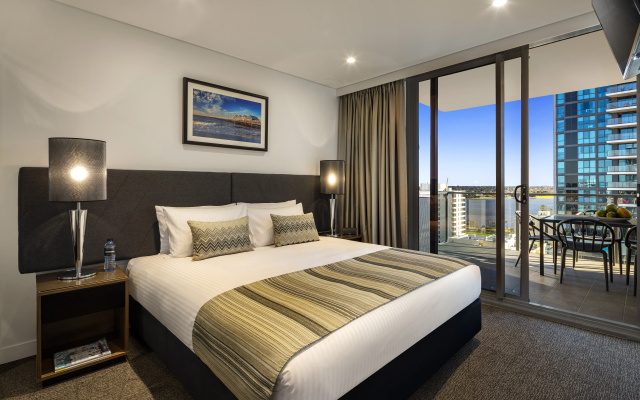 Quest East Perth – Guest Rooms – Perth