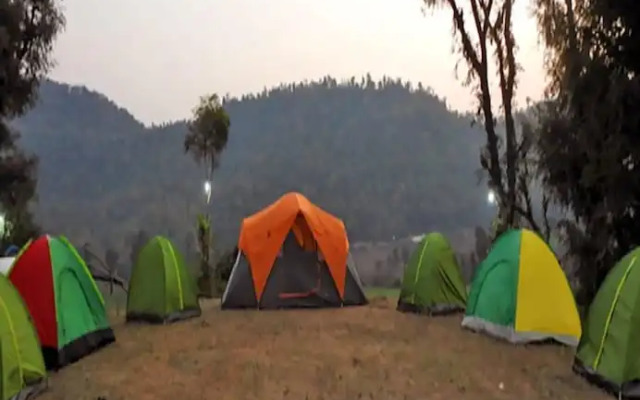 Moustache Kamp Kalakund