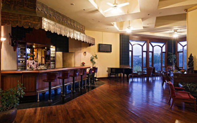 Bar Peepal Resort