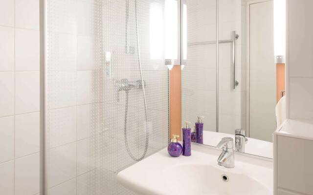 ibis Valence Sud