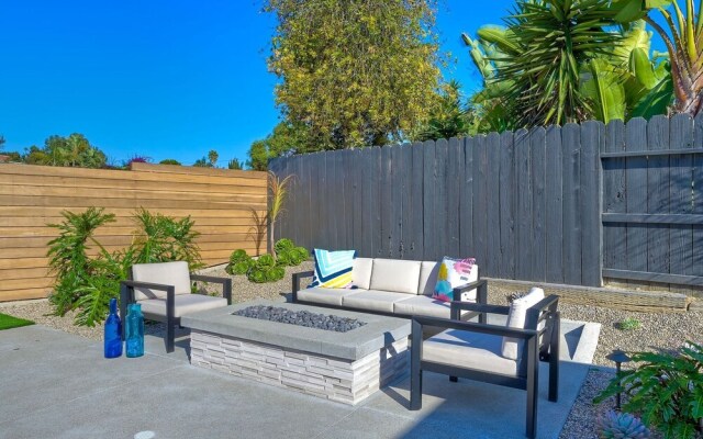 Immaculate 3 BDR in Oceanside Private Pool & Spa