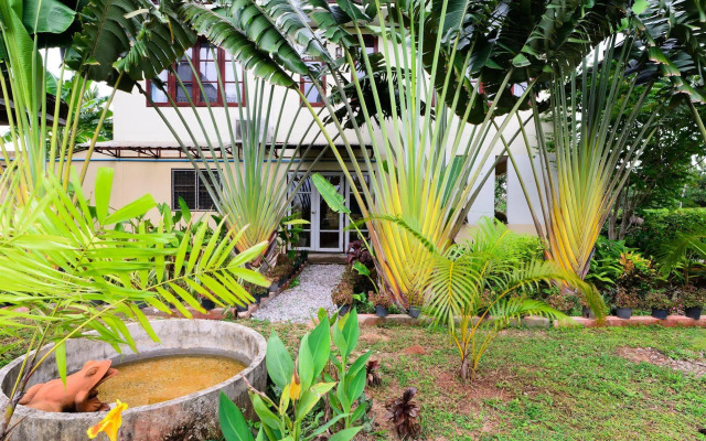 Sananwan Beach B&B