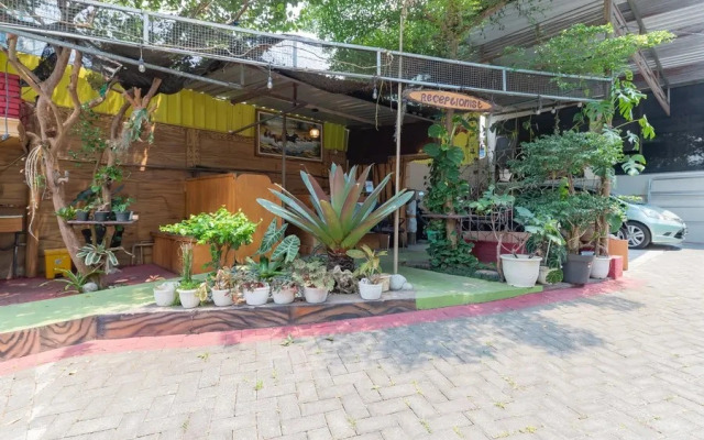 Urbanview Syariah Hotel Kanigara Batu