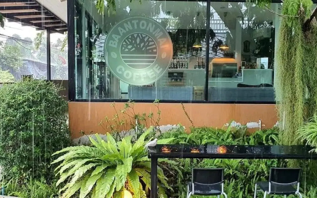 Baan Ton Mai Apartment