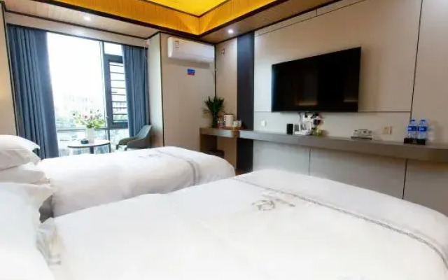 Mancheng Boutique Hotel