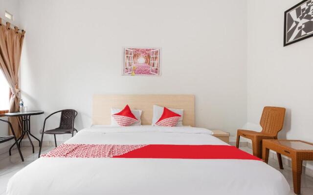 OYO 3040 D'pineapple Villa