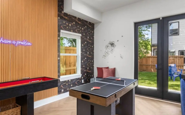 Chic 4BR Getaway Near NRG TMC