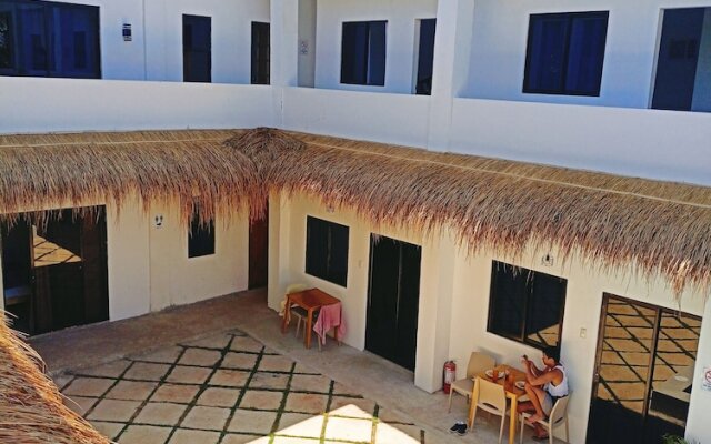 Camotes Backpackers Hostel