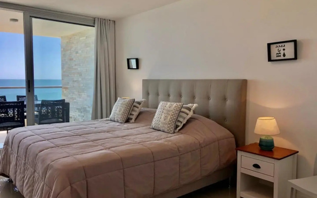 Departamento con terraza propia - Edificio Lumiere Punta del Este