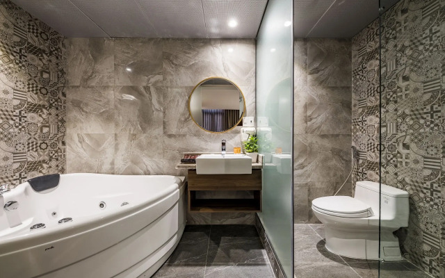 Sunflower Luxury Hotel