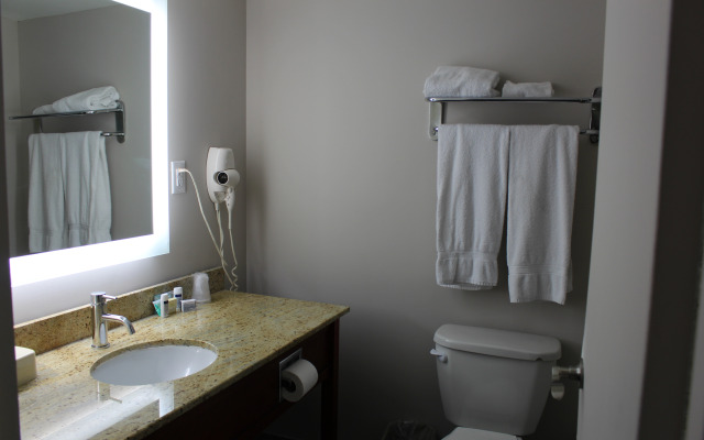 SureStay Plus by Best Western Windsor