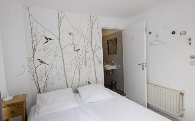 A Bed & Breakfast Flynt